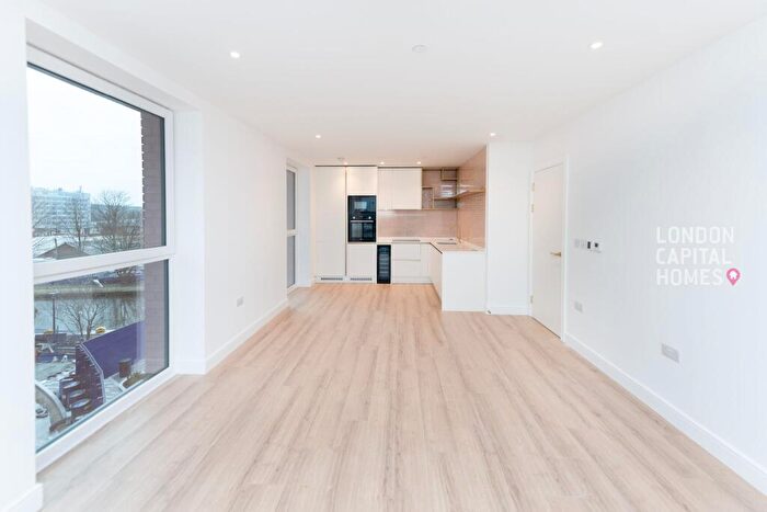 2 Bedroom Apartment To Rent In Waterview House, Grand Union, Wembley, London, HA0