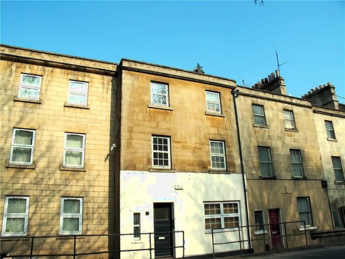 1 Bedroom Flat To Rent In Wells Road, Bath, Somerset, BA2