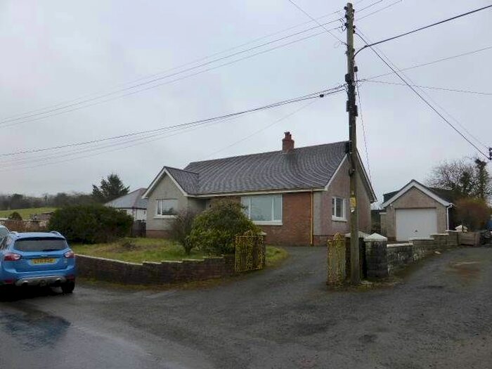 3 Bedroom Property To Rent In Rhydargaeau Road, Rhydargaeau, Carmarthen, SA32
