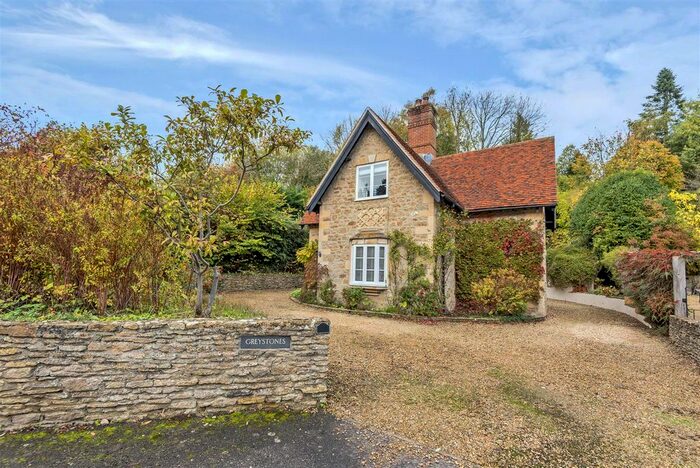 3 Bedroom Detached House For Sale In High Street, Erlestoke, Devizes, SN10