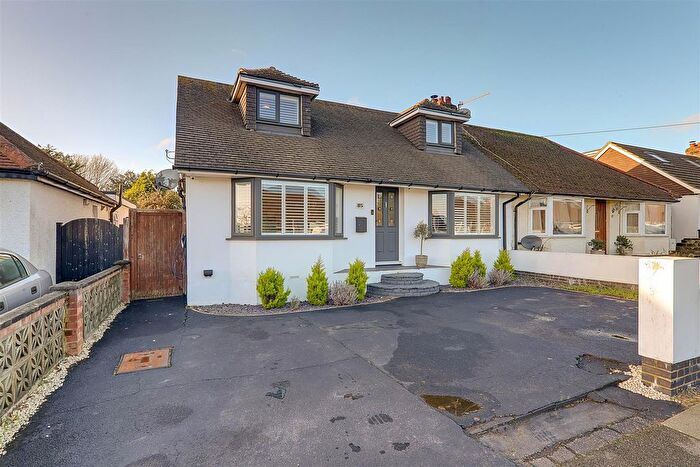4 Bedroom Semi-Detached Bungalow For Sale In Berriedale Drive, Sompting, West Sussex, BN15