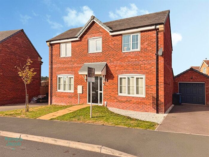 4 Bedroom Detached House For Sale In Warren Drive, Worksop, S81