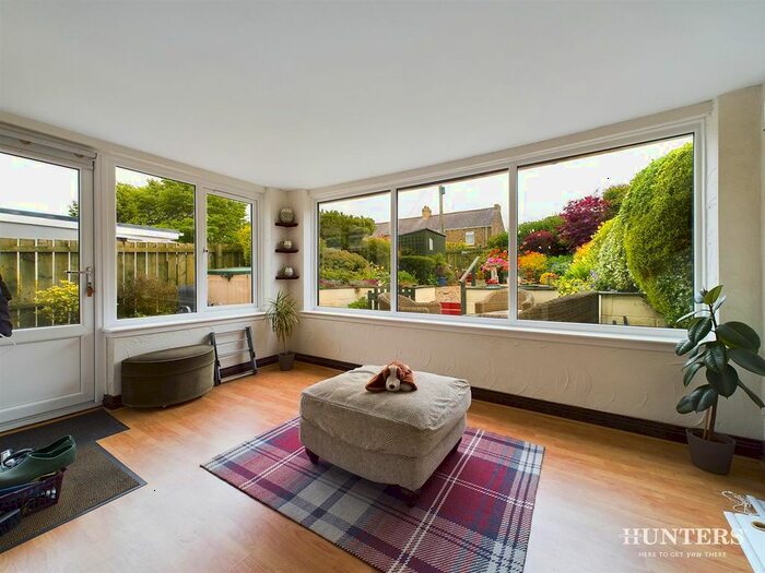 3 Bedroom Bungalow For Sale In First Street, Pont Bungalows, Leadgate, Consett, DH8