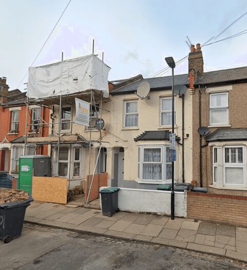 2 Bedroom Flat To Rent In Strode Road, London, N17