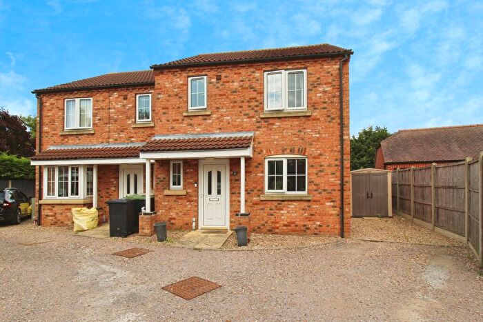 3 Bedroom Semi-Detached House For Sale In Fen Road, Billinghay, LN4