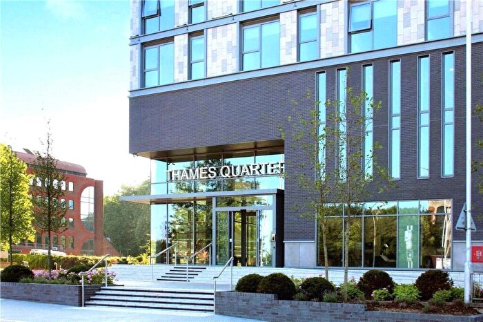 2 Bedroom Apartment To Rent In Napier Road, Reading, Berkshire, RG1