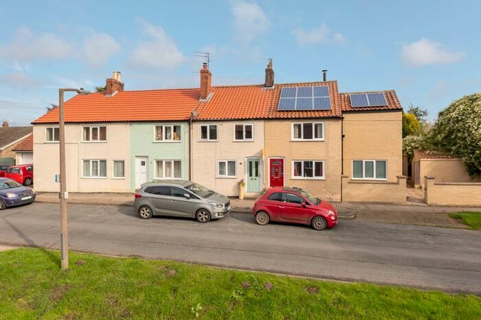 2 Bedroom Terraced House For Sale In High Street, Rillington, Malton, YO17