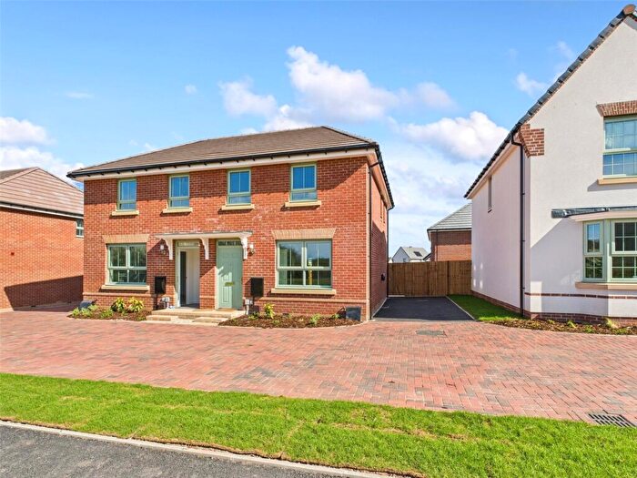 3 Bedroom Semi-Detached House To Rent In Bedford Way, Hildersley, Ross-on-Wye, Herefordshire, HR9