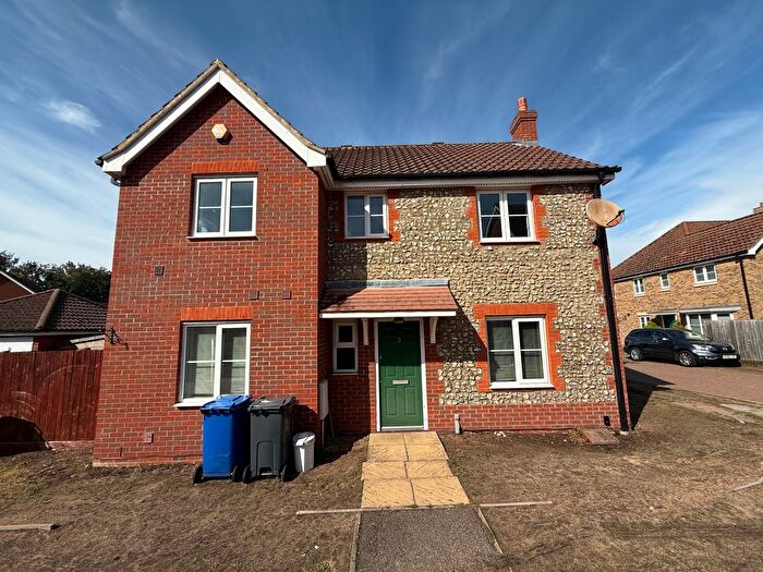 4 Bedroom Detached House To Rent In Cypress Close, Mildenhall, IP28