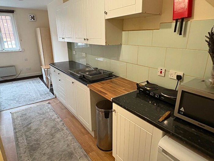 Studio To Rent In West End Lane, London, NW6