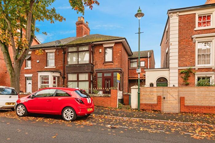 3 Bedroom Semi-Detached House For Sale In Addison Street, Nottingham, Nottinghamshire, NG1