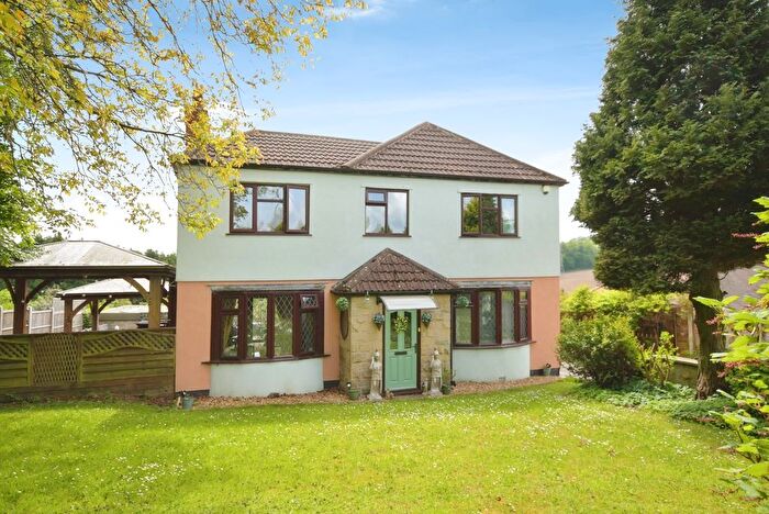 4 Bedroom Detached House For Sale In The Hill, Glapwell, Chesterfield, Derbyshire, S44