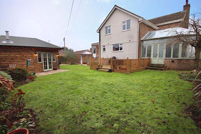 4 Bedroom Detached House For Sale In Great Mongeham, CT14