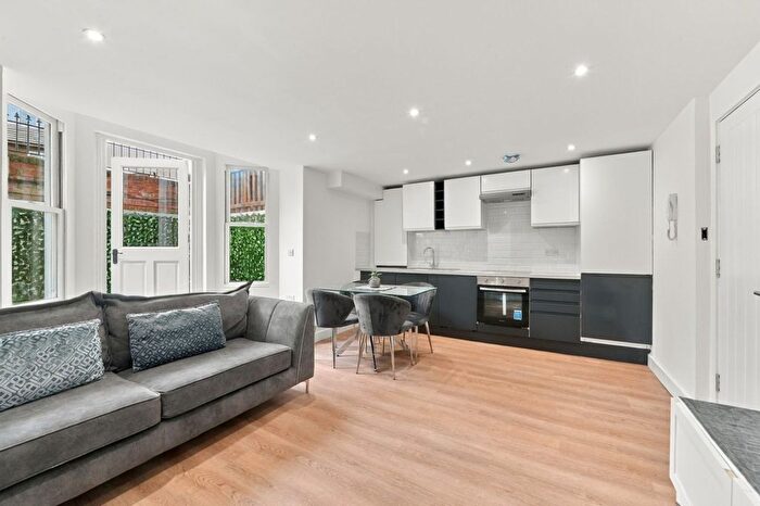 1 Bedroom Flat For Sale In Earlsfield Road, London, SW18