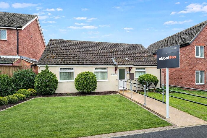 2 Bedroom Detached Bungalow For Sale In Norwich, NR5