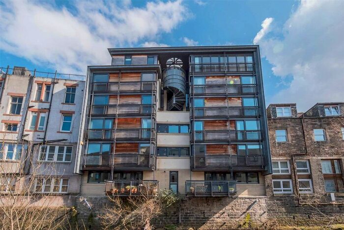 2 Bedroom Flat To Rent In Dean Bank Lane, Edinburgh, EH3