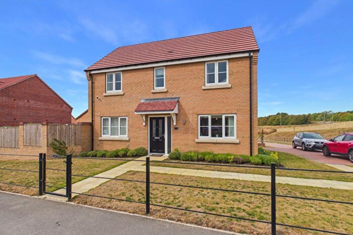 3 Bedroom Detached House For Sale In Airedale Walk, Skelton Gate, Leeds, West Yorkshire, LS9