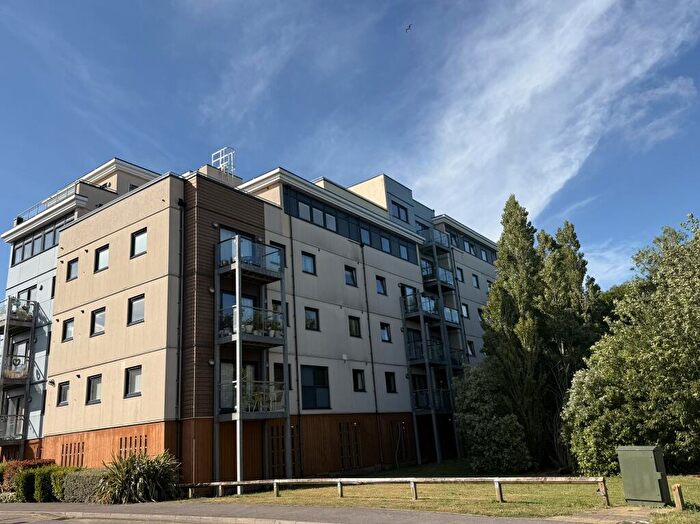 2 Bedroom Apartment For Sale In Scotney House, Groombridge Avenue, Eastbourne, BN22