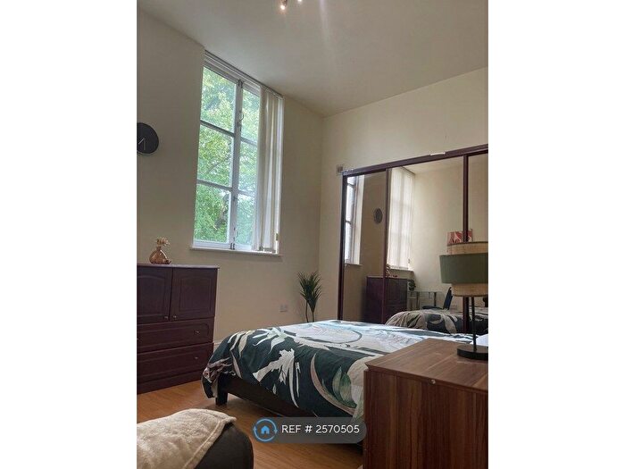 3 Bedroom Flat To Rent In Beech Street, Liverpool, L7