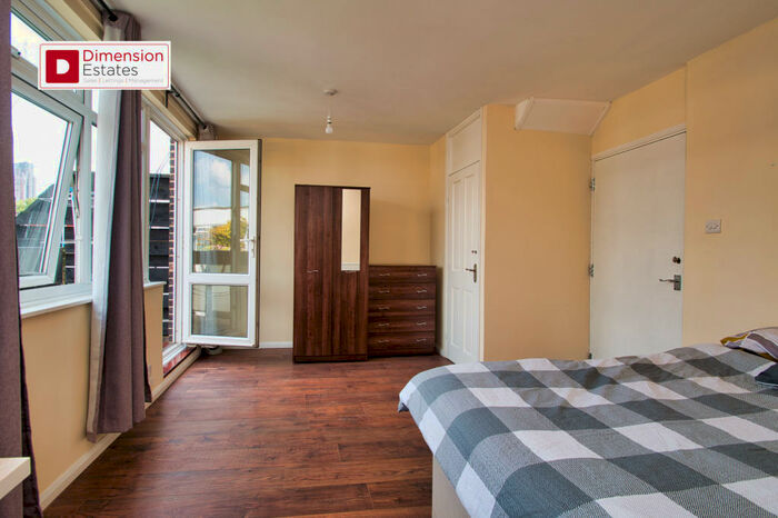 4 Bedroom Maisonette To Rent In Chart Street, Old Street, City Road, Angel, N1