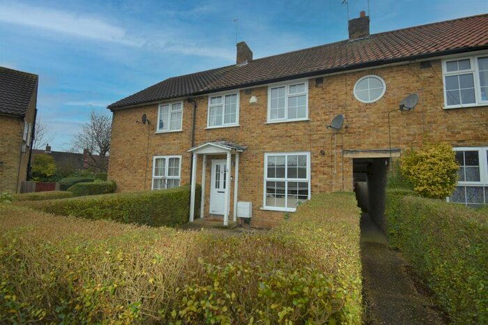 3 Bedroom Terraced House To Rent In Gainswood, Welwyn Garden City AL7