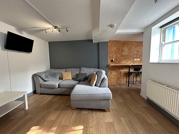 5 Bedroom Terraced House To Rent In Audierne, The Terrace, Penryn, TR10
