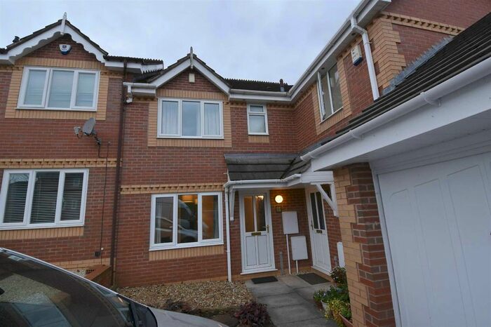 3 Bedroom Terraced House To Rent In Holywell Close, St. Annes Park, Bristol, BS4