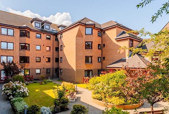 1 Bedroom Property For Sale In Comely Bank Road, Edinburgh, EH4