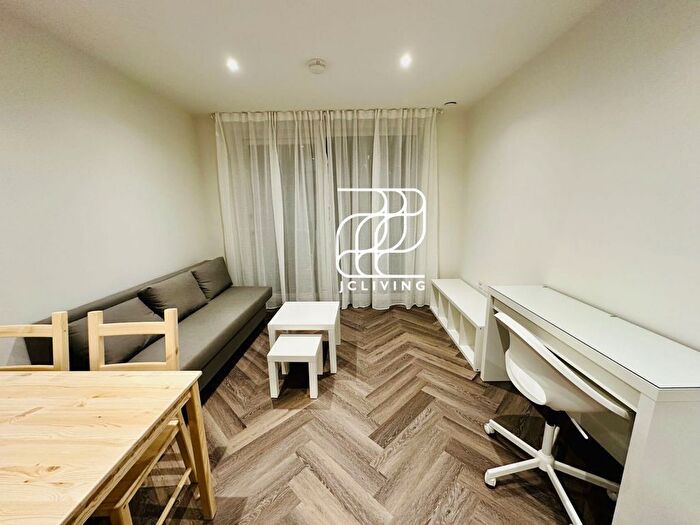 1 Bedroom Flat To Rent In Bower House, London, NW9