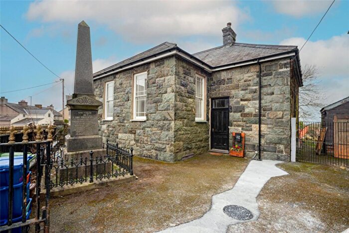 2 Bedroom Detached House For Sale In Bethel, Caernarfon, Gwynedd, LL55