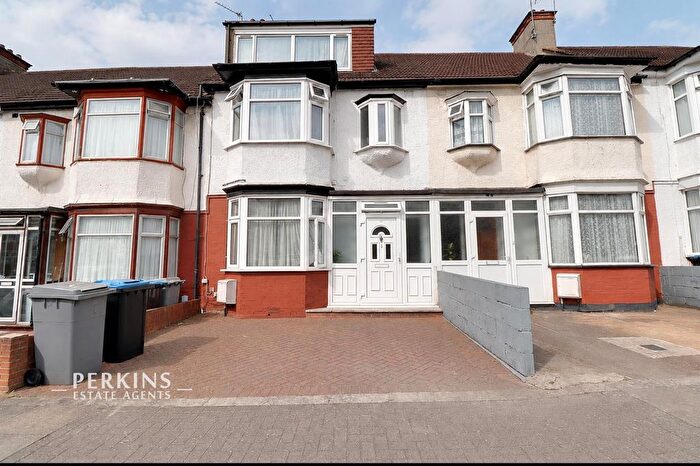 5 Bedroom Terraced House For Sale In Wembley, HA9