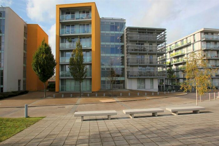 1 Bedroom Flat To Rent In Blake Apartments, New River Village, Hornsey, N8