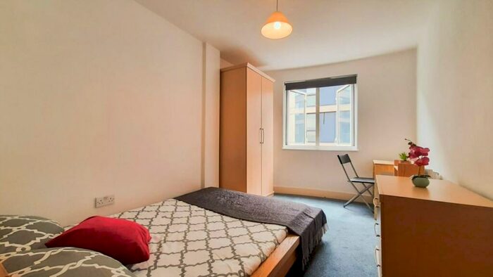 1 Bedroom House To Rent In Seward Street, London, London, EC1V