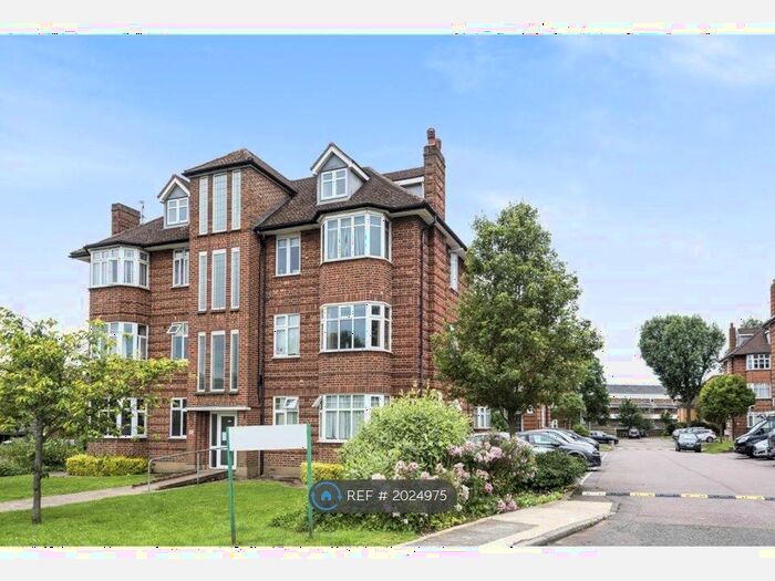 2 Bedroom Flat To Rent In Oakleigh Road North, London, N20