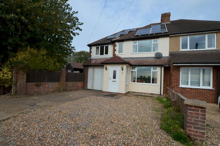 5 Bedroom Semi-Detached House To Rent In Bourne End, Cranfield, MK43