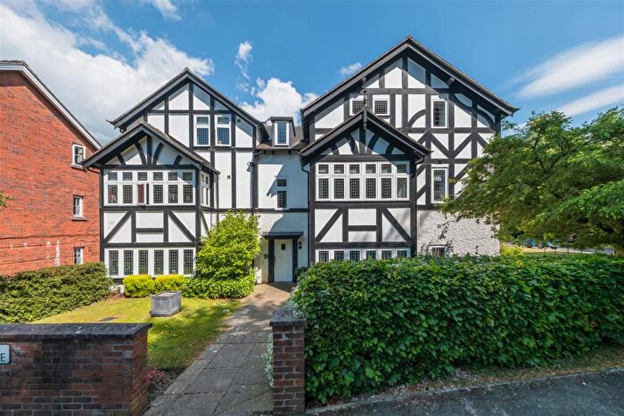 2 Bedroom Apartment For Sale In Petherton House, Millwood Drive, Hartford, CW8