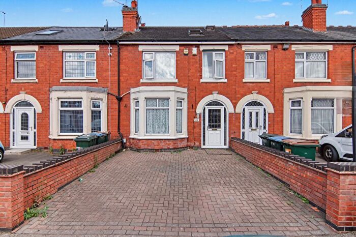 4 Bedroom Terraced House For Sale In Abercorn Road, Coventry, CV5