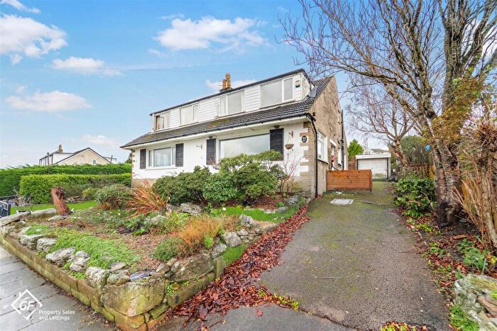 3 Bedroom Semi-Detached Bungalow For Sale In Kingsway, Heysham, Morecambe, LA3