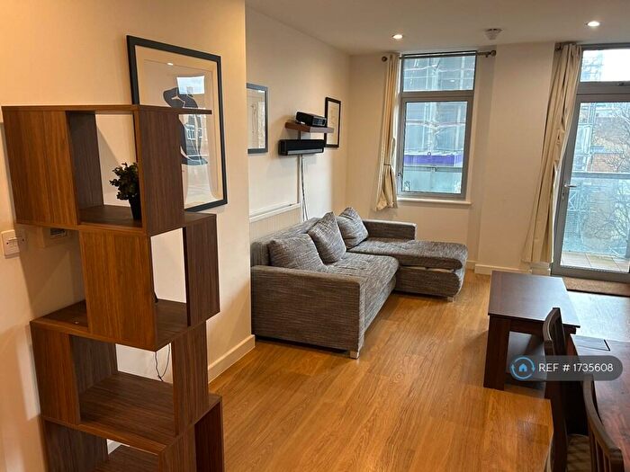 1 Bedroom Flat To Rent In Coral Apartments, London, E14