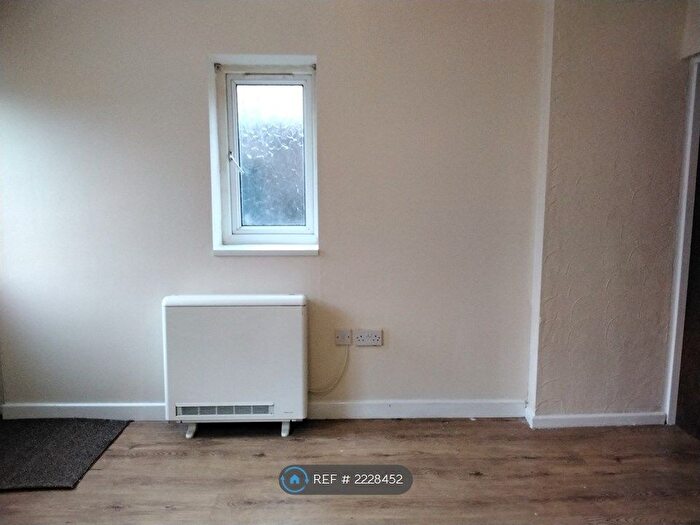 1 Bedroom Flat To Rent In North Street, Bridlington, YO15