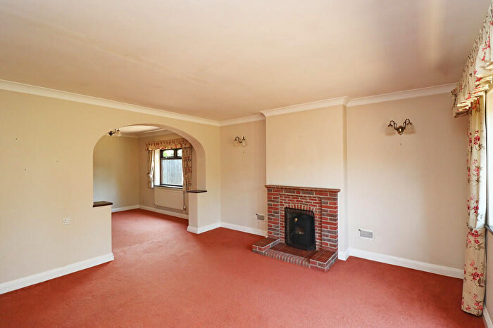 2 Bedroom Detached Bungalow For Sale In School Road, Langham, Colchester, CO4