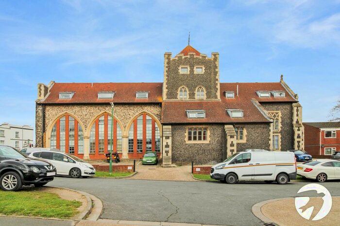 2 Bedroom Flat To Rent In Galley Hill Road, Swanscombe, DA10