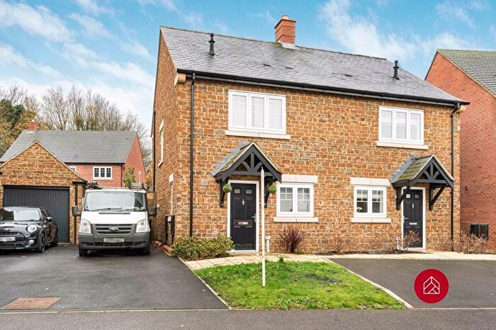 2 Bedroom Semi-Detached House For Sale In Russett Street, Bodicote, Banbury, OX15