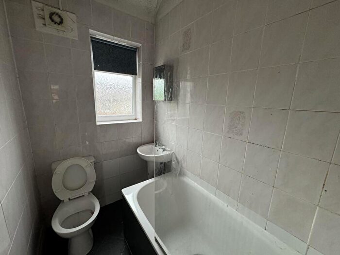 2 Bedroom Terraced House For Sale In Armour Grove, Liverpool, L13
