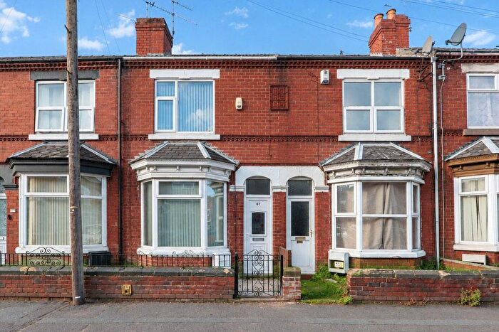 3 Bedroom Terraced House For Sale In Broughton Avenue, Bentley, Doncaster, DN5