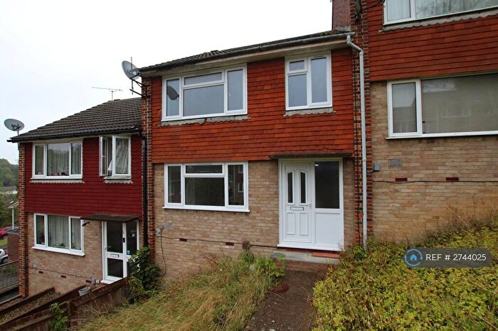 3 Bedroom Terraced House To Rent In Sundridge Drive, Chatham, ME5