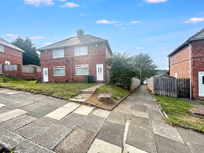 2 Bedroom Semi-detached House For Sale In Ruskin Road, Swalwell, Newcastle Upon Tyne, NE16
