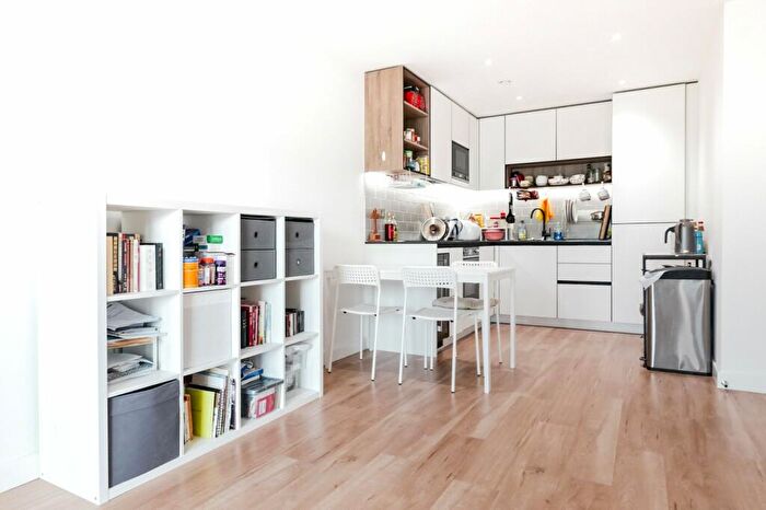 2 Bedroom Apartment For Sale In Beaufort Square, Beaufort Park, Colindale, NW9