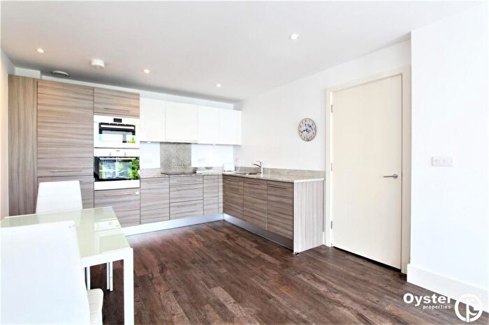 2 Bedroom Apartment To Rent In Letchworth Road, Stanmore, HA7
