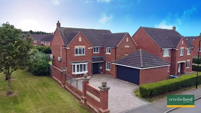 4 Bedroom Detached House To Rent In The Ridings, Grange Park, Northampton, NN4